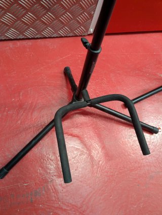 2 Soportes Guitarra Admira Negros