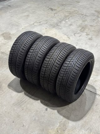 Neumáticos Pirelli Sottozero 225/55 17.