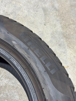 Neumáticos Pirelli Sottozero 225/55 17.