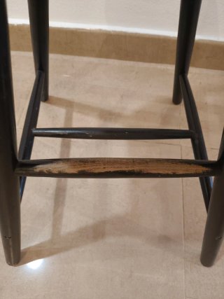 Silla infantil negra Ikea