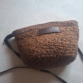 Bolso bandolera rafia Adolfo Domínguez