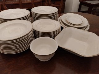 Vajilla San Claudio Porcelana Blanca y Oro