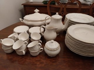 Vajilla San Claudio Porcelana Blanca y Oro