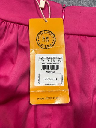 Falda corta Sfera Casual Basic rosa fucsia