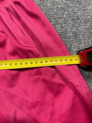 Falda corta Sfera Casual Basic rosa fucsia