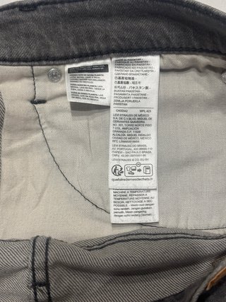 Levi's 405 Standard Vaqueros Shorts Talla M