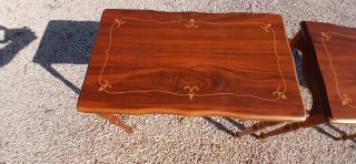Tres mesas madera vintage