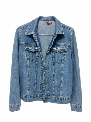 Chaqueta vaquera azul con adornos