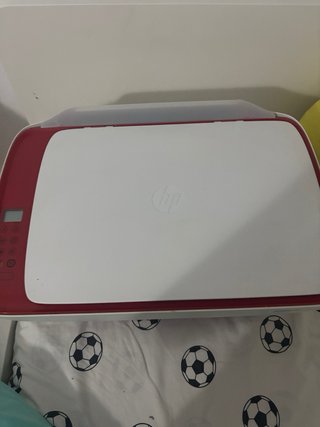 Impresora HP Roja y Blanca Poco Uso