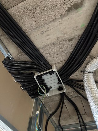 Servicios de Electricidad y Mantenimiento