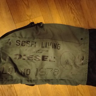 Borsa Diesel verde e nera