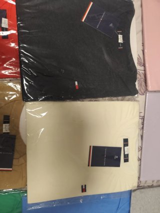 Lote 2 Camisetas Tommy Hilfiger Talla L