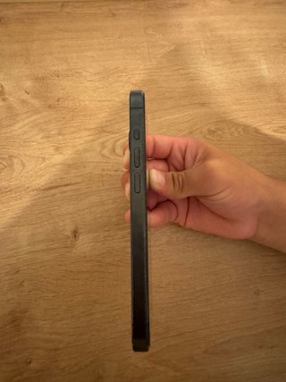 iPhone 15 Pro Negro