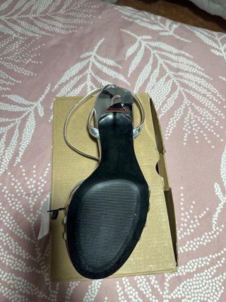 Sandalias NUEVAS Tacón Mango 38