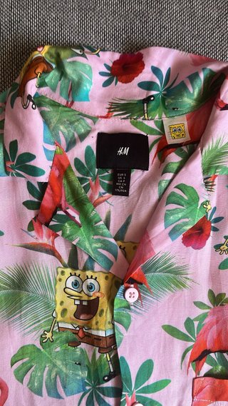 Camisa H&M Bob Esponja Flamencos Talla M