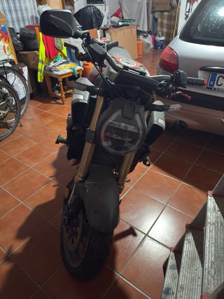 Honda CB650R Despiece