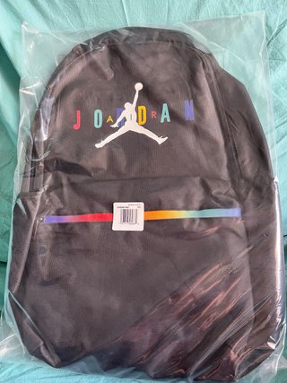 Mochila Jordan Negra Multicolor Nueva