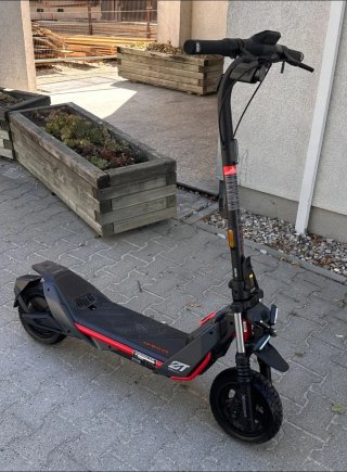 Patinete eléctrico Segway ZT3 Pro