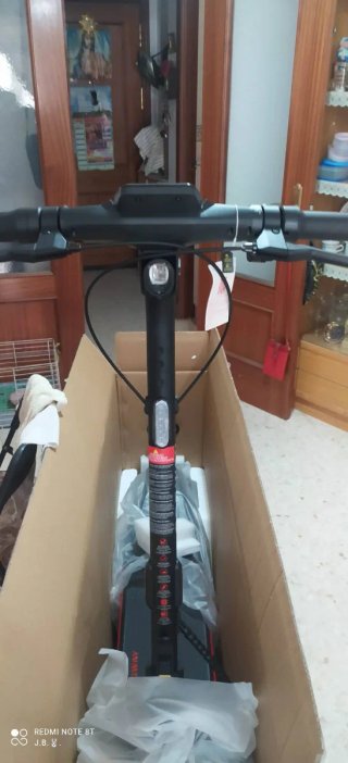 Patinete eléctrico Segway ZT3 Pro