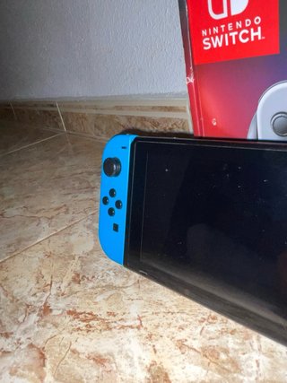 Nintendo Switch V1 + Accesorios