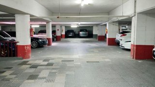 Garaje en alquiler en El Putxet i el Farró en Barcelona