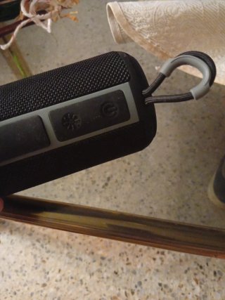 Altavoz Bluetooth T&G Negro/Rojo