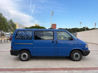 Volkswagen Transporter 2.5 TDI 7plz