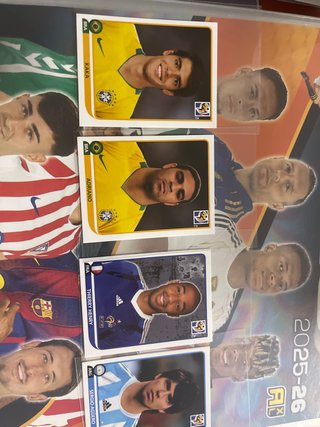 Cromos Sudáfrica 2010 - Kaka, Adriano, Henry