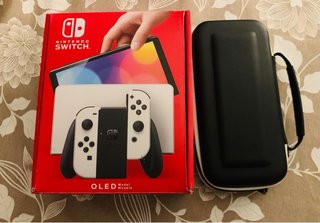 Nintendo Switch OLED 64GB + Minecraft