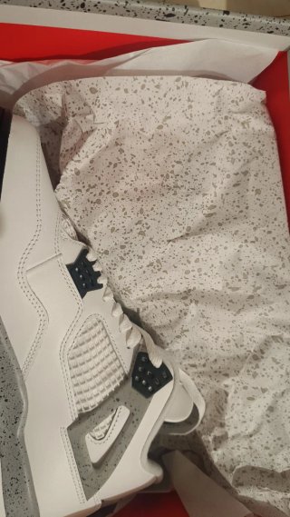 Jordan 4 Retro White Cement