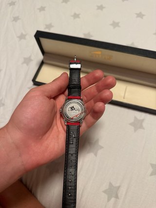 Reloj Lotus Joven 18169 Negro/Rojo