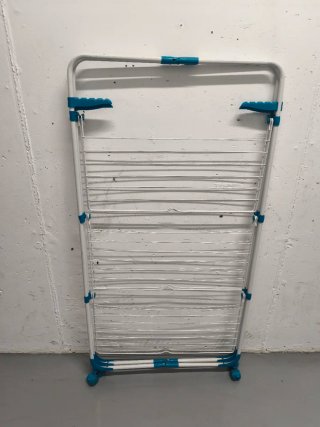 Tendedero Plegable Blanco y Azul