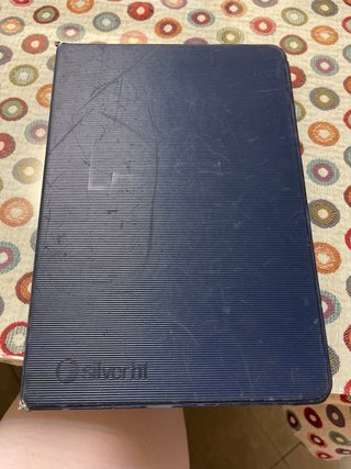 Tablet Samsung Blanca con Funda azul