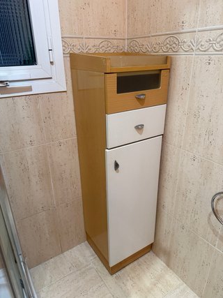 Mueble auxiliar baño madera y cristal