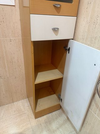 Mueble auxiliar baño madera y cristal