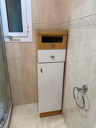 Mueble auxiliar baño madera y cristal