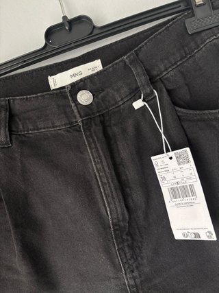 Shorts de Mango (Talla M).