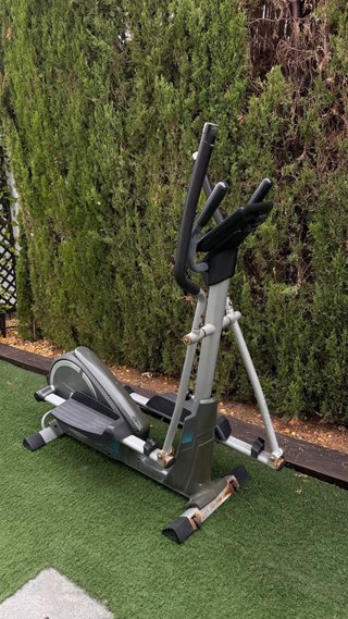Bicicleta Elíptica BH Fitness