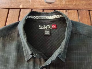 Camisa Quiksilver Negra cuadrosTalla L/M