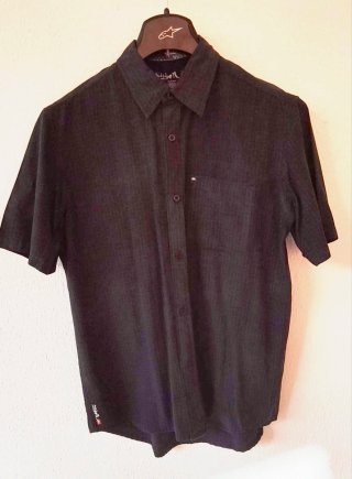 Camisa Quiksilver Negra cuadrosTalla L/M