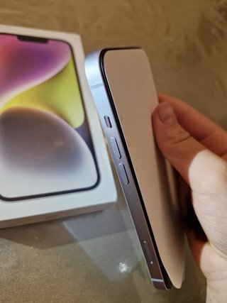 iPhone 14 Morado