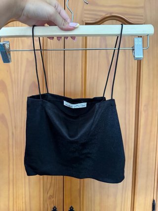 Top negro tirantes finos