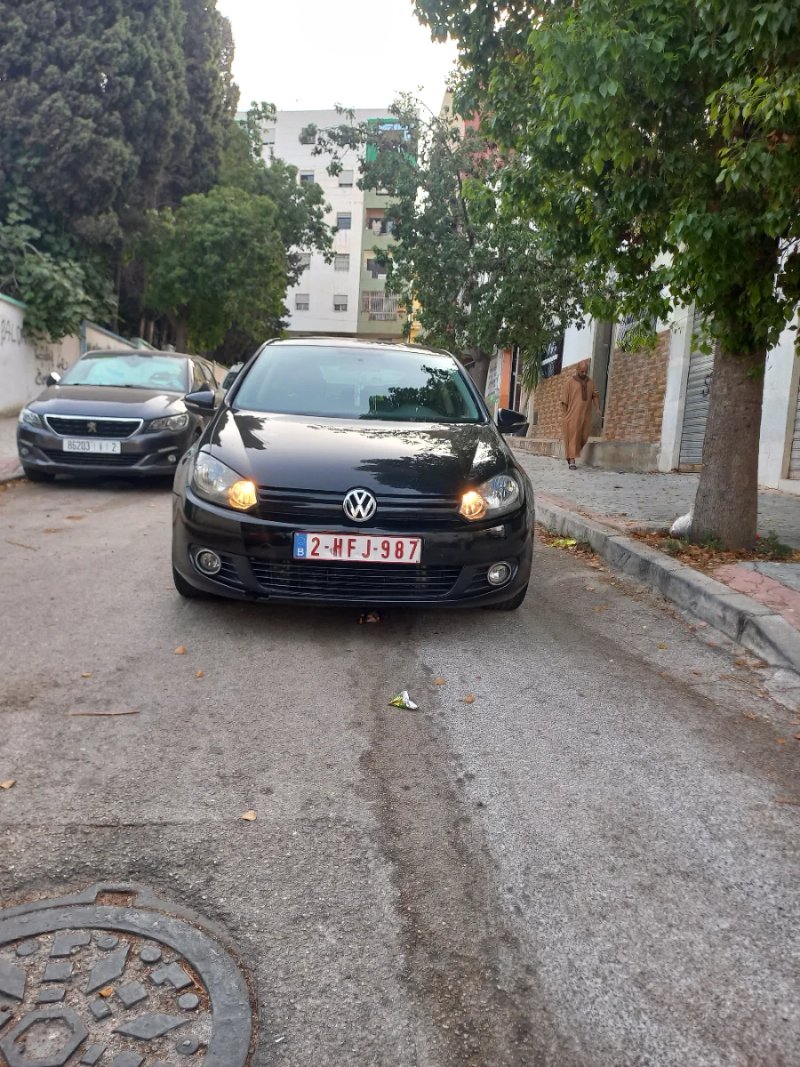Volkswagen Golf 2010 - foto 1