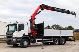 Servicio camion pluma