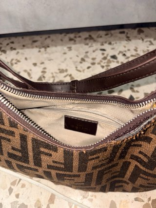 Borsa Fendi marrone