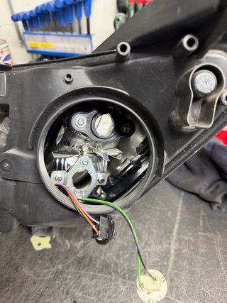 Faro Delantero Izquierdo Peugeot/Citroen/Fiat
