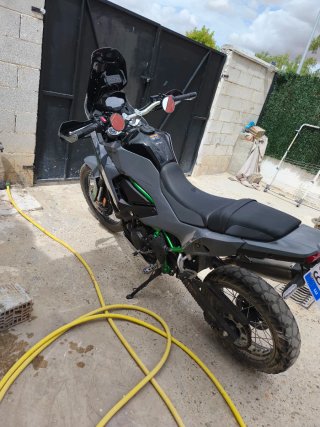 Kawasaki KLE 500 SE de junio 2026 garantía 3 años