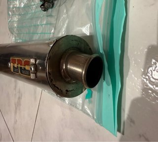 Silencioso Tavi Racing para moto.
