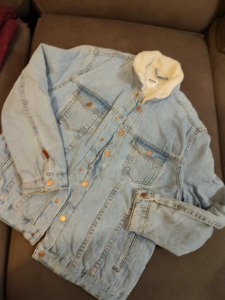 Cazadora borrego Bershka hombre