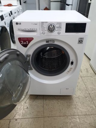 Lavadora con Secadora LG 10.5/7kg Direct Drive
